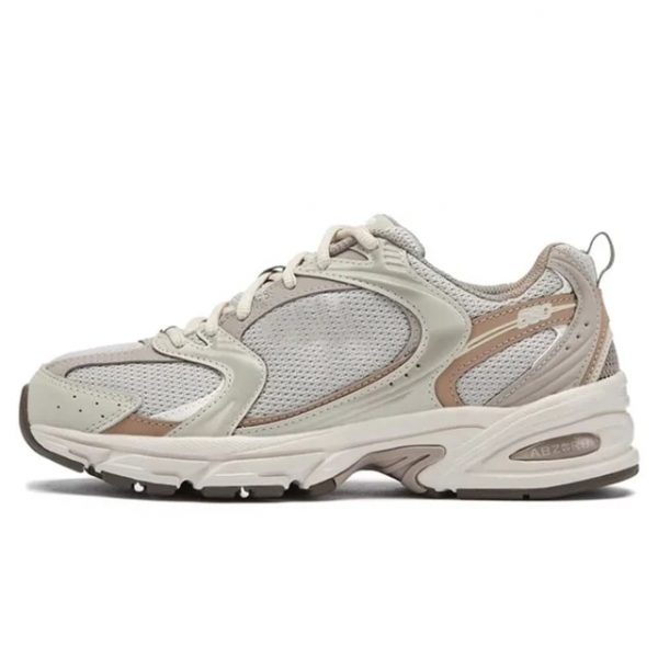 Zapatillas-deportivas-transpirables-para-hombre-y-mujer-zapatos-informales-con-logotipo-novedad-530.jpg_640x640.jpg_ Basic Runner Sneakers- Salmon